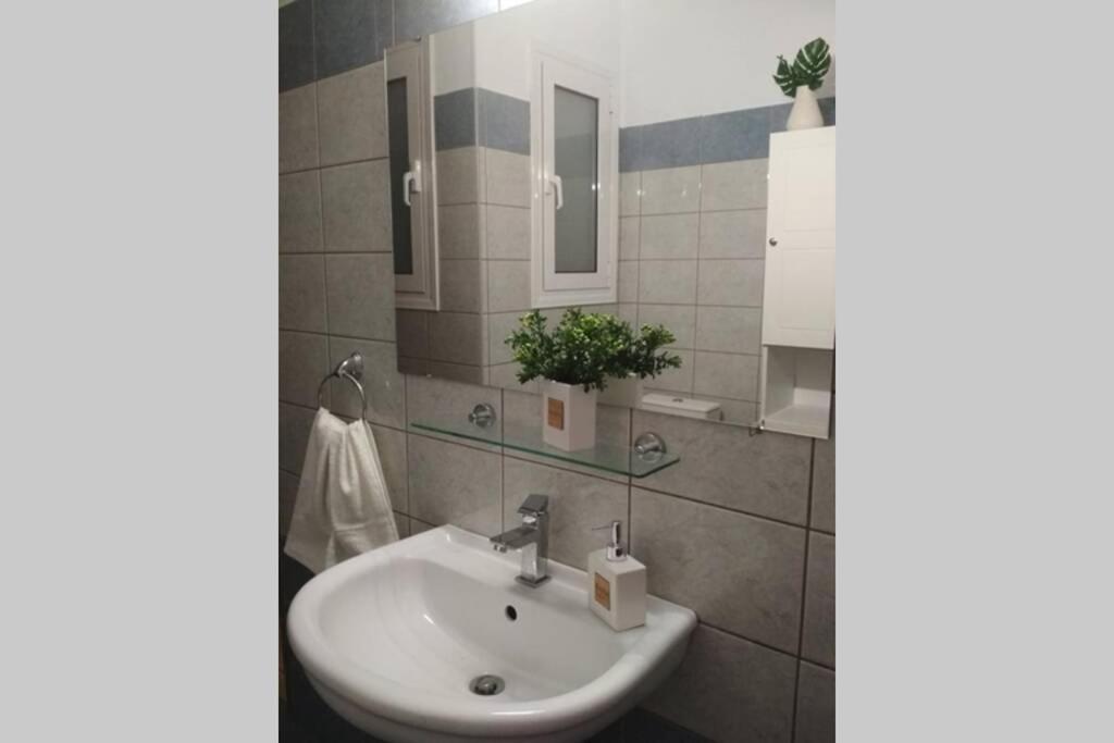 Aigli'S Urban Lodge Волос Экстерьер фото
